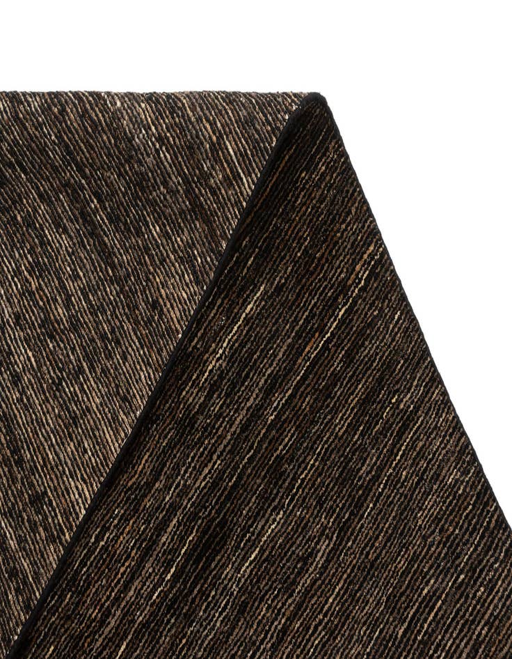 Detail image of  5' 8 x 8' Juma Wool Rug