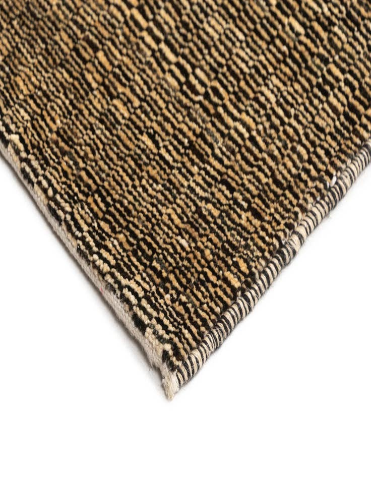 Detail image of  5' 3 x 7' 11 Juma Wool Rug