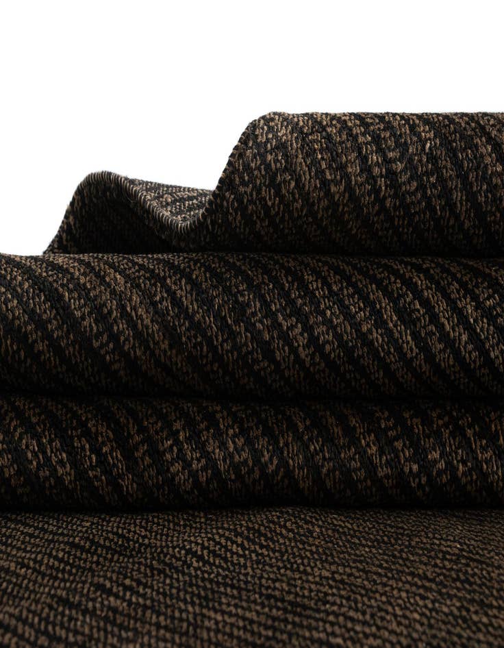 Detail image of  5' 5 x 7' 11 Juma Wool Rug