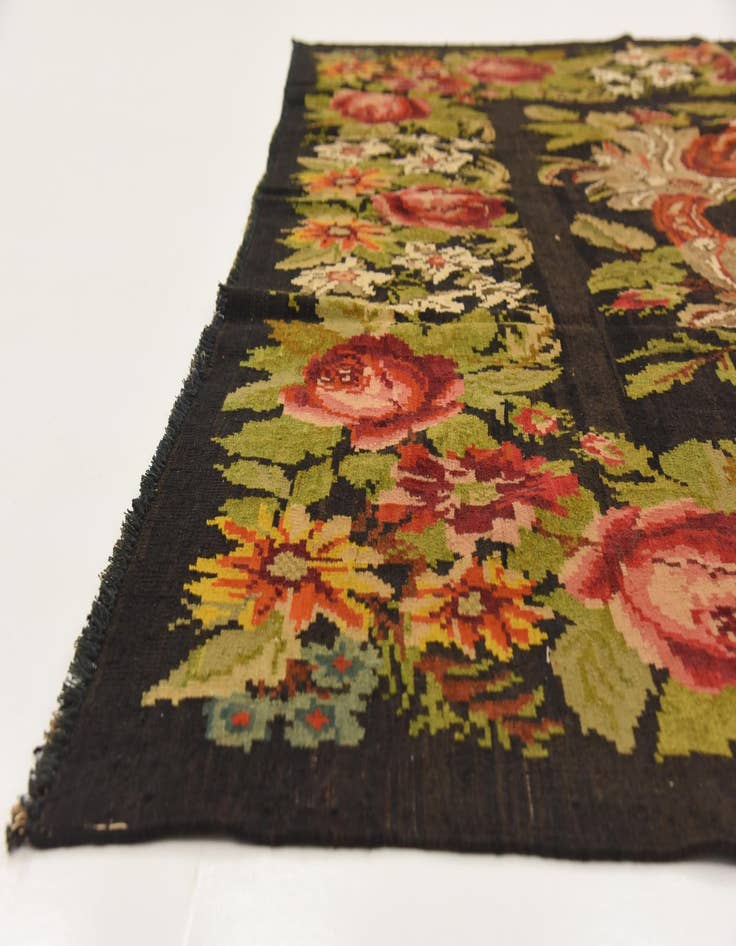 Detail image of 8' x 11' 3 Hand Knotted Karabakh Wool Rug