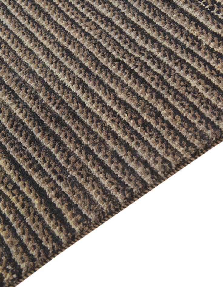 Detail image of  4' 6 x 6' 6  Hand Knotted Kashkuli Gabbeh Rug