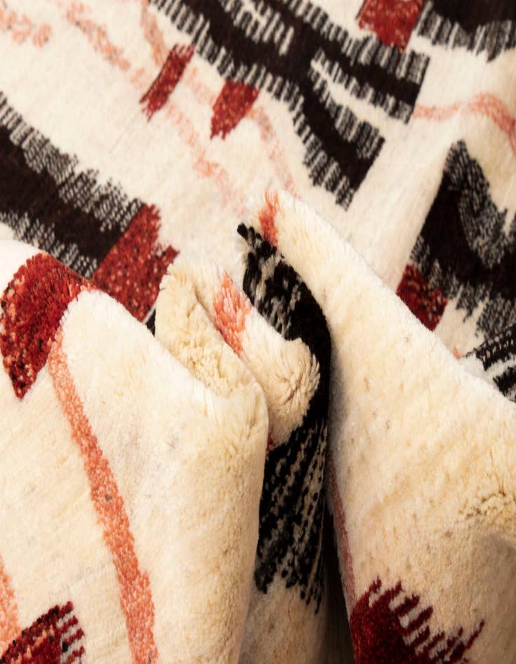 Detail image of  7' x 10' Kashkuli Wool Rug