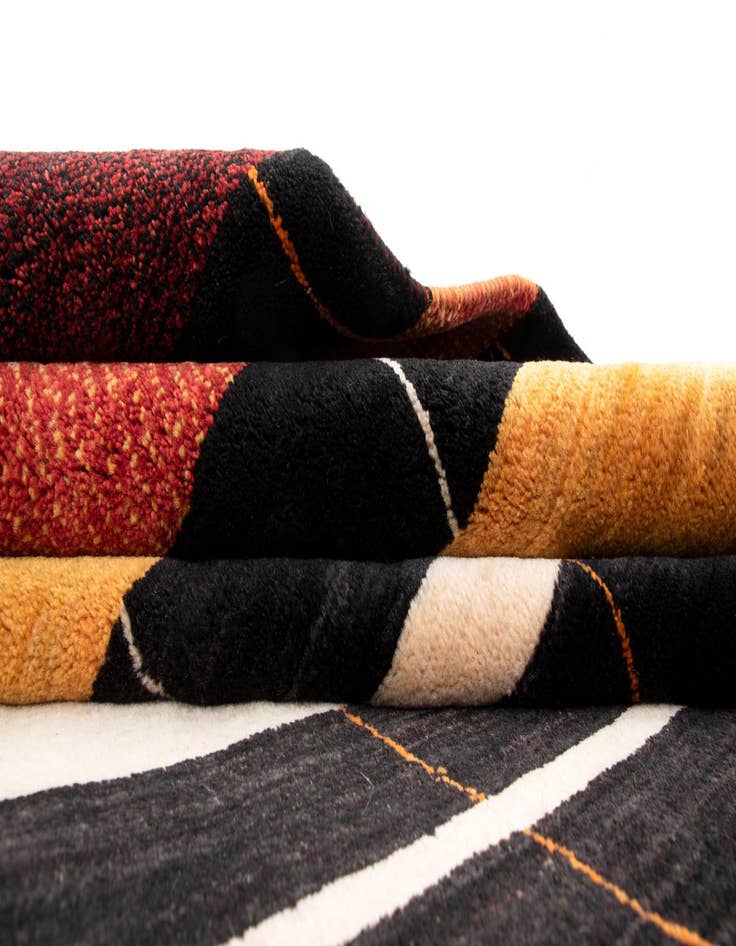 Detail image of  6' 5 x 9' 8 Kashkuli Wool Rug