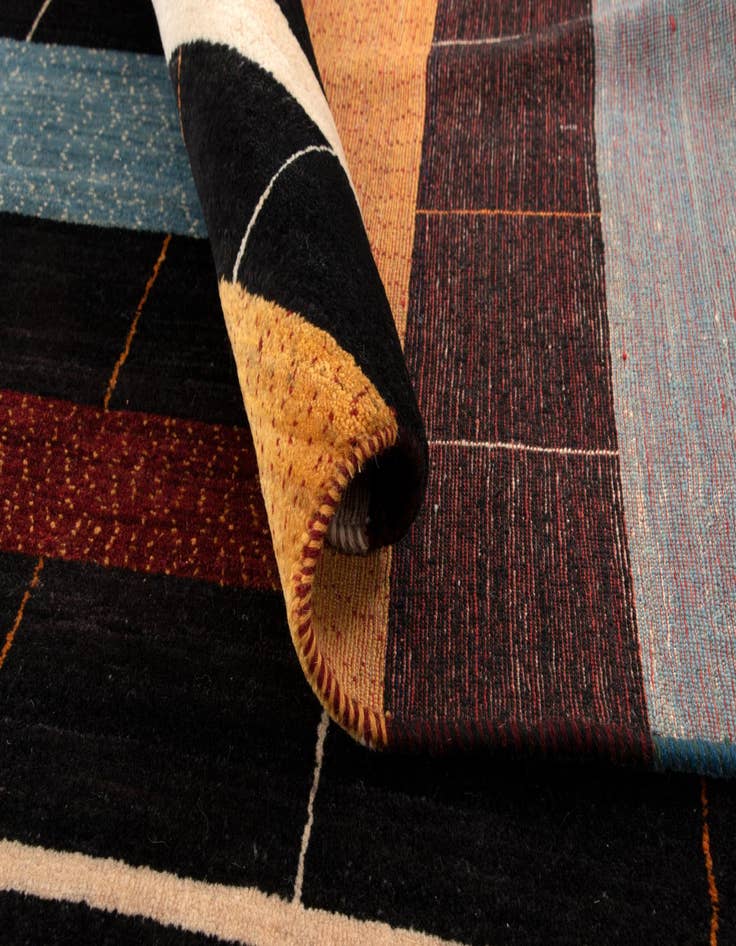 Detail image of  6' 5 x 9' 8 Kashkuli Wool Rug