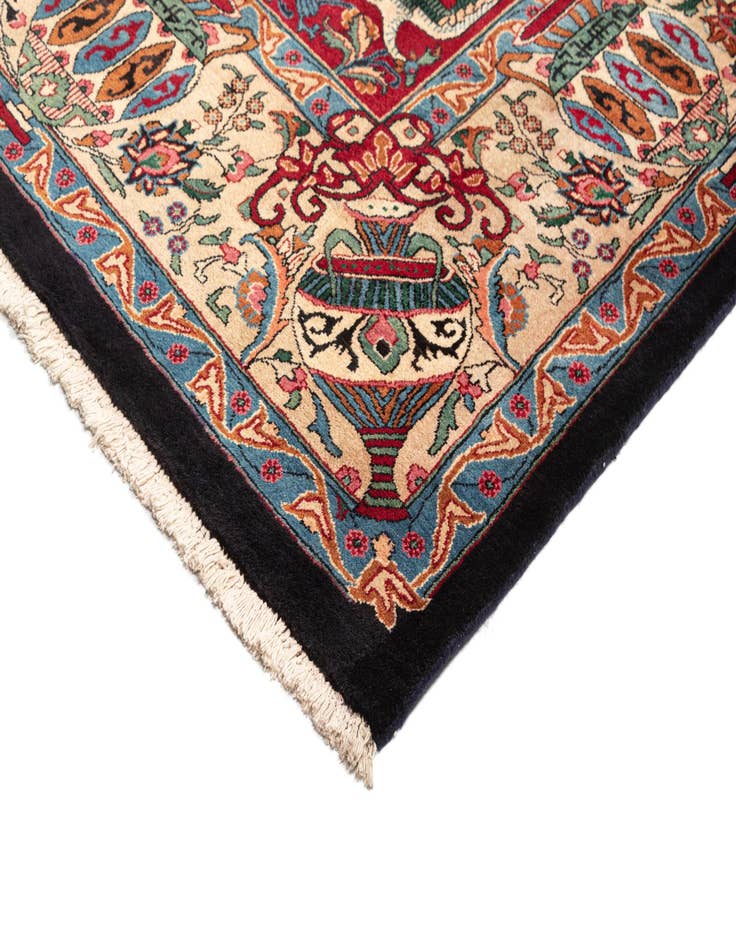 Detail image of  9' 5 x 12' 6 Kashmar Wool Rug