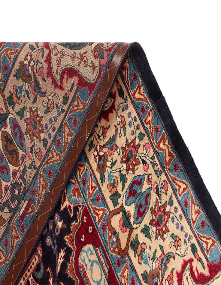 Detail image of  9' 5 x 12' 6 Kashmar Wool Rug