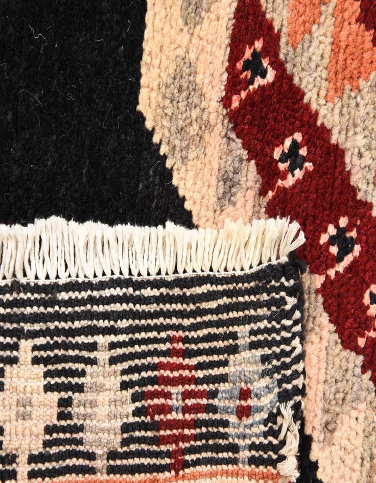 Detail image of  6' 6 x 10'  Hand Knotted Kazak Rug