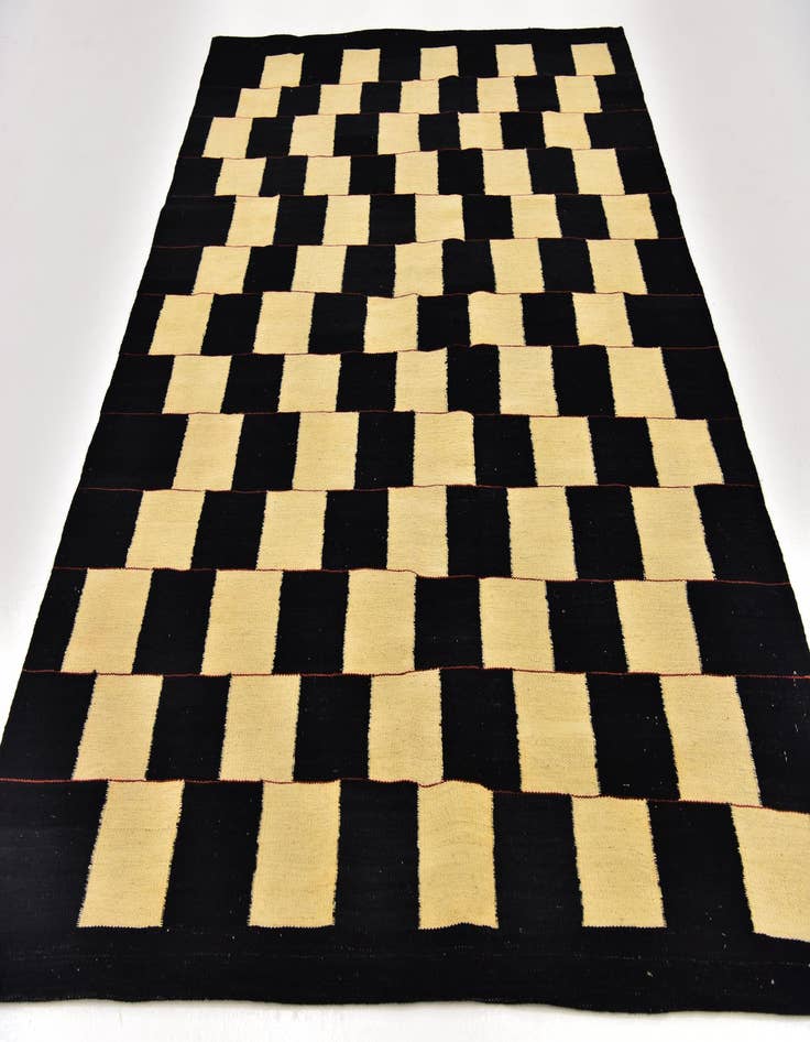 Detail image of  5' 3 x 6' 9  Hand Woven Kilim Modern Wool Rug