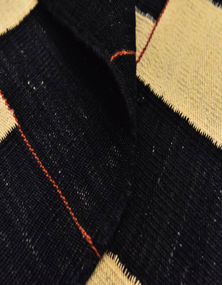 Detail image of  5' 2 x 6' 10  Hand Woven Kilim Modern Wool Rug