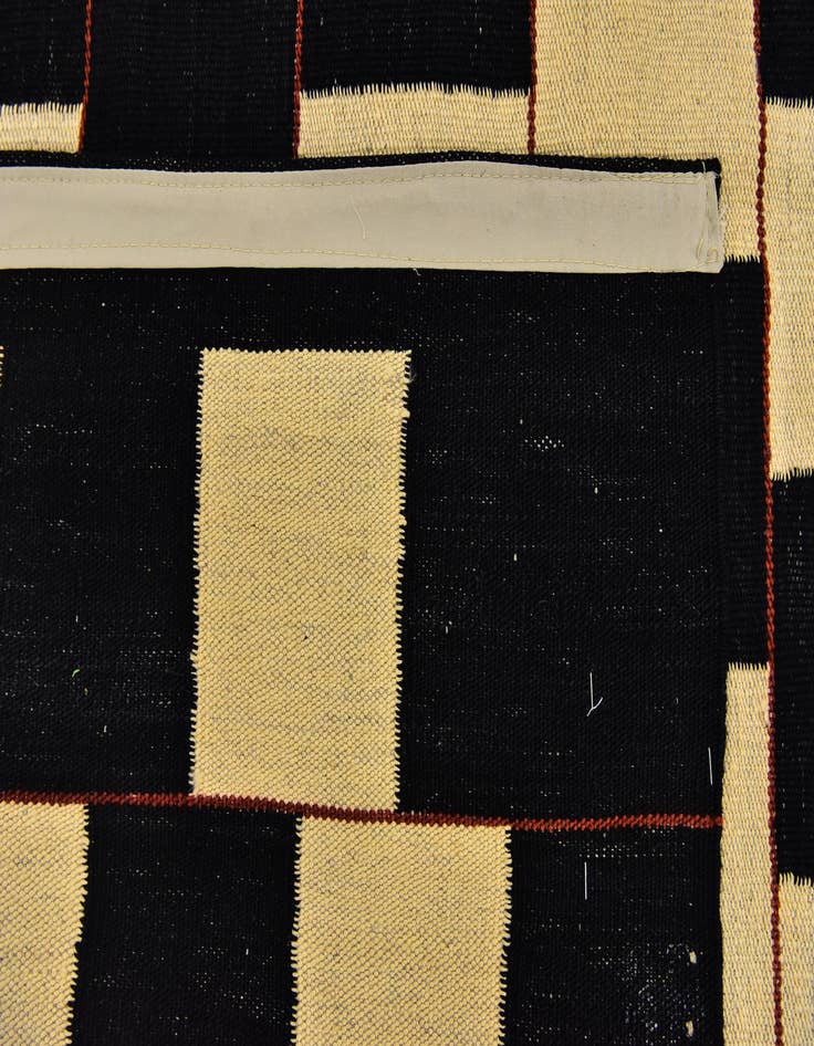 Detail image of  5' x 6' 10  Hand Woven Kilim Modern Wool Rug