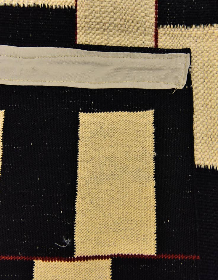 Detail image of  5' x 6' 9  Hand Woven Kilim Modern Wool Rug
