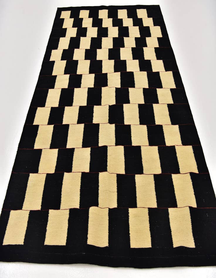 Detail image of  5' x 6' 9  Hand Woven Kilim Modern Wool Rug