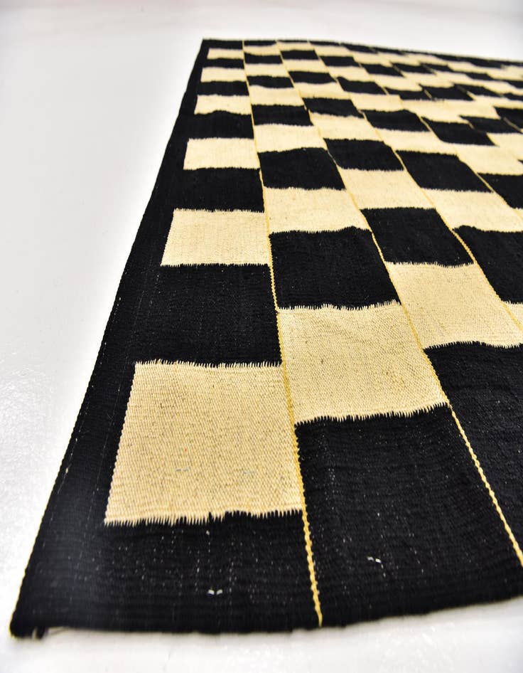 Detail image of  6' x 7' 8  Hand Woven Kilim Modern Wool Rug