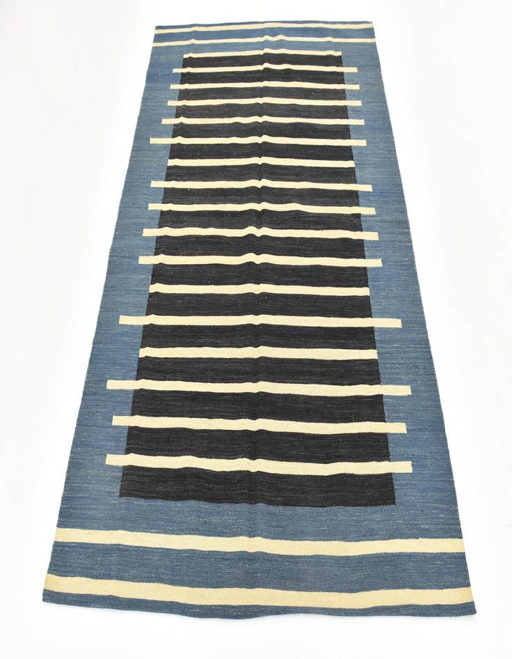 Detail image of  5' x 6' 6  Hand Woven Kilim Modern Wool Rug