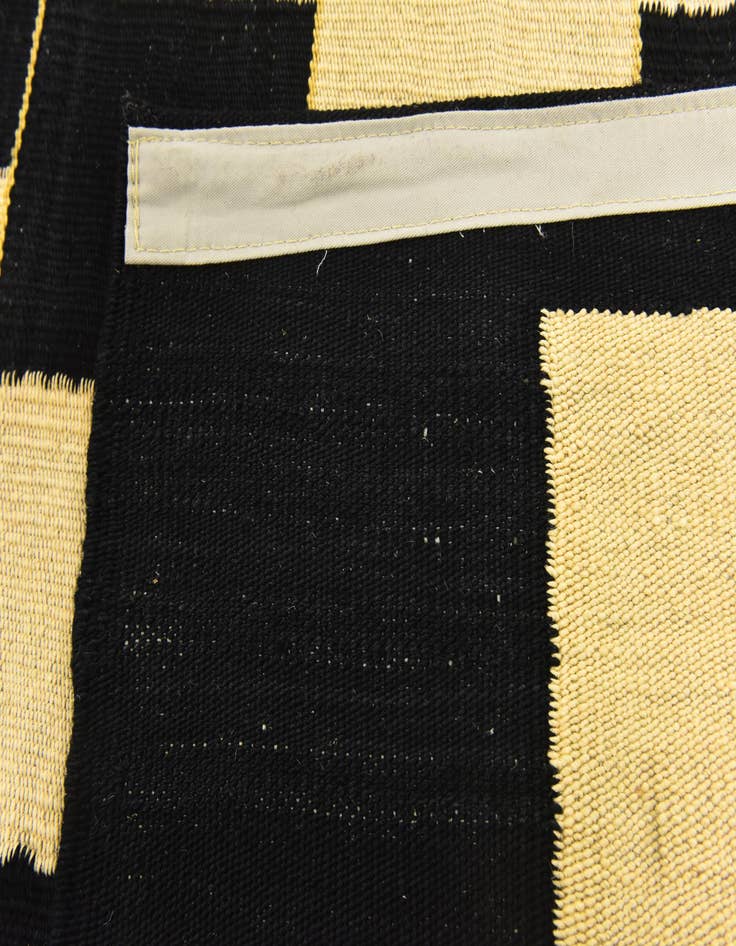 Detail image of  6' x 7' 9  Hand Woven Kilim Modern Wool Rug