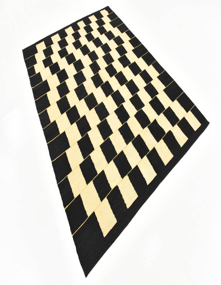 Detail image of  6' x 7' 9  Hand Woven Kilim Modern Wool Rug