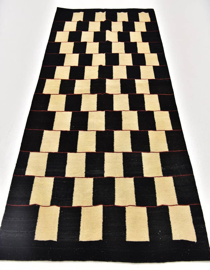 Detail image of  4' 4 x 6'  Hand Woven Kilim Modern Wool Rug