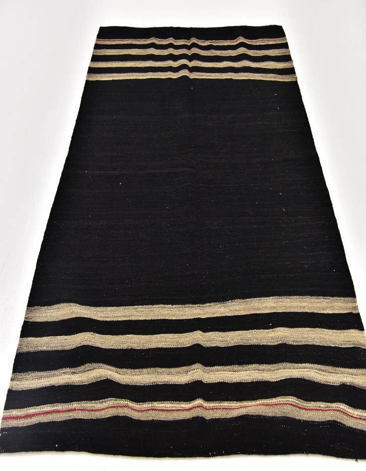 Detail image of  4' 4 x 5' 9  Hand Woven Kilim Modern Wool Rug