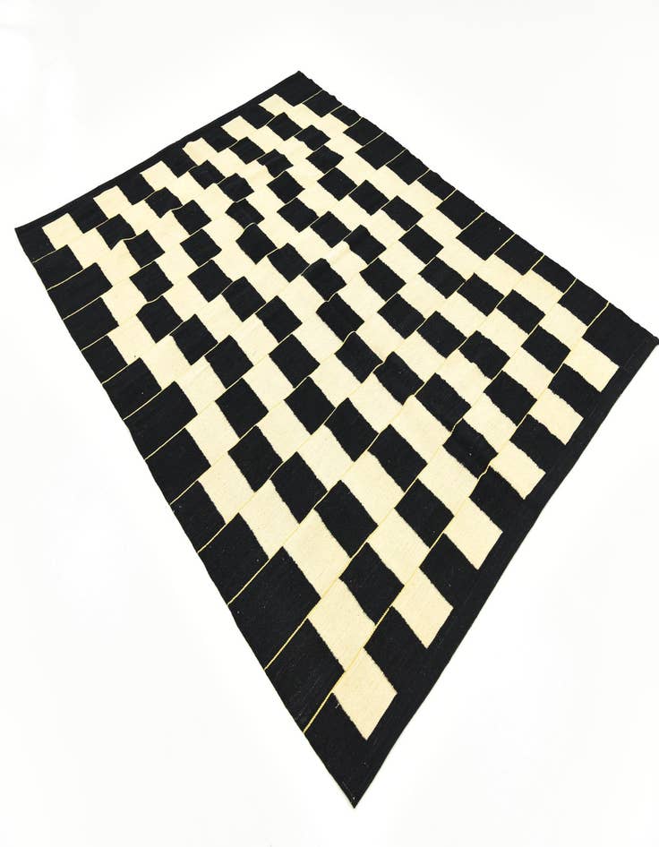 Detail image of  6' x 7' 9  Hand Woven Kilim Modern Wool Rug