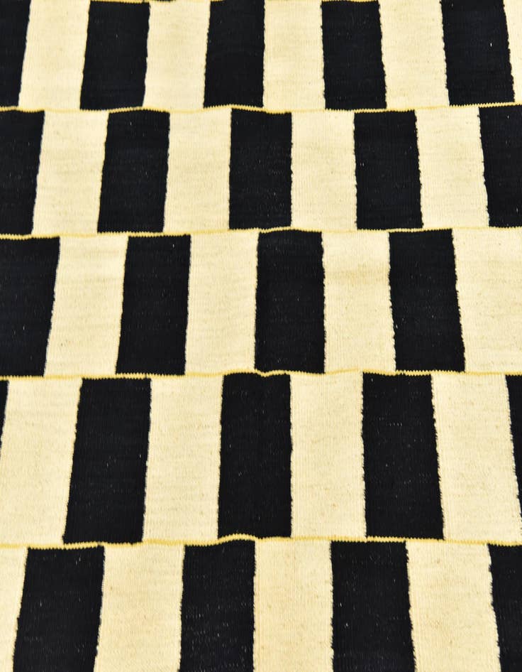 Detail image of  6' x 7' 9  Hand Woven Kilim Modern Wool Rug