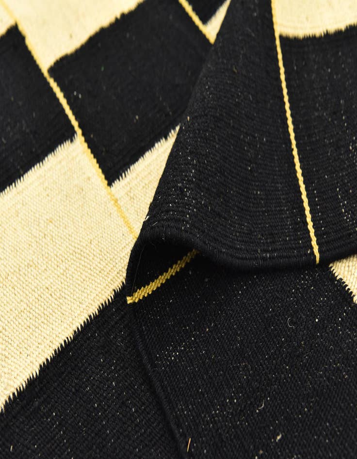 Detail image of  6' x 7' 9  Hand Woven Kilim Modern Wool Rug