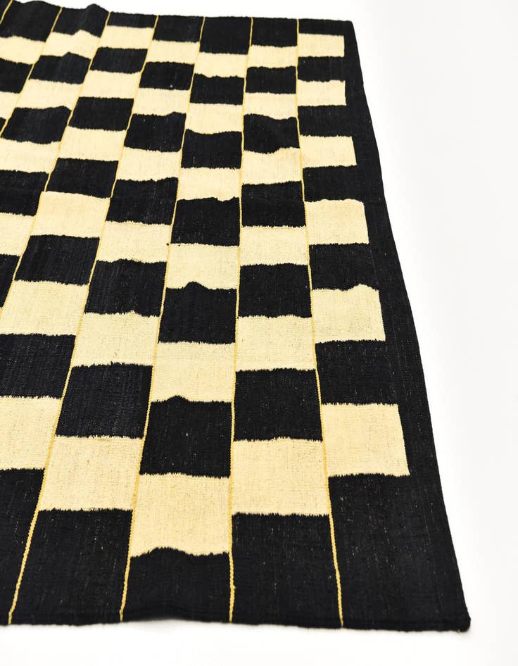 Detail image of  6' 3 x 7' 9  Hand Woven Kilim Modern Wool Rug