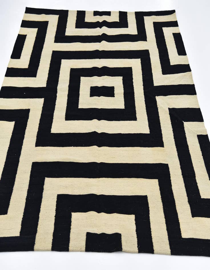 Detail image of  6' x 7' 8  Hand Woven Kilim Modern Wool Rug