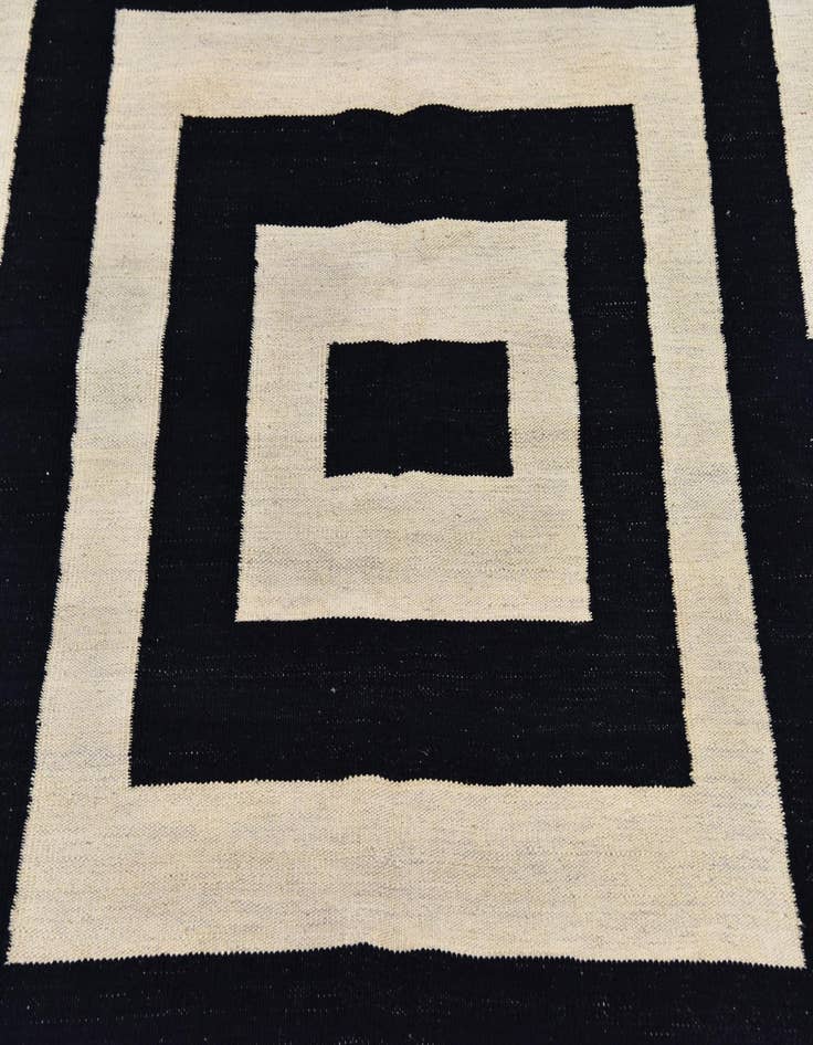 Detail image of  6' x 7' 8  Hand Woven Kilim Modern Wool Rug