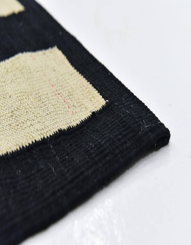 Detail image of  6' x 7' 10  Hand Woven Kilim Modern Wool Rug