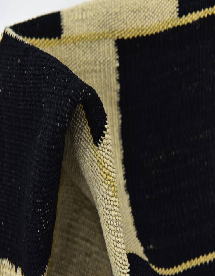 Detail image of  6' x 7' 10  Hand Woven Kilim Modern Wool Rug