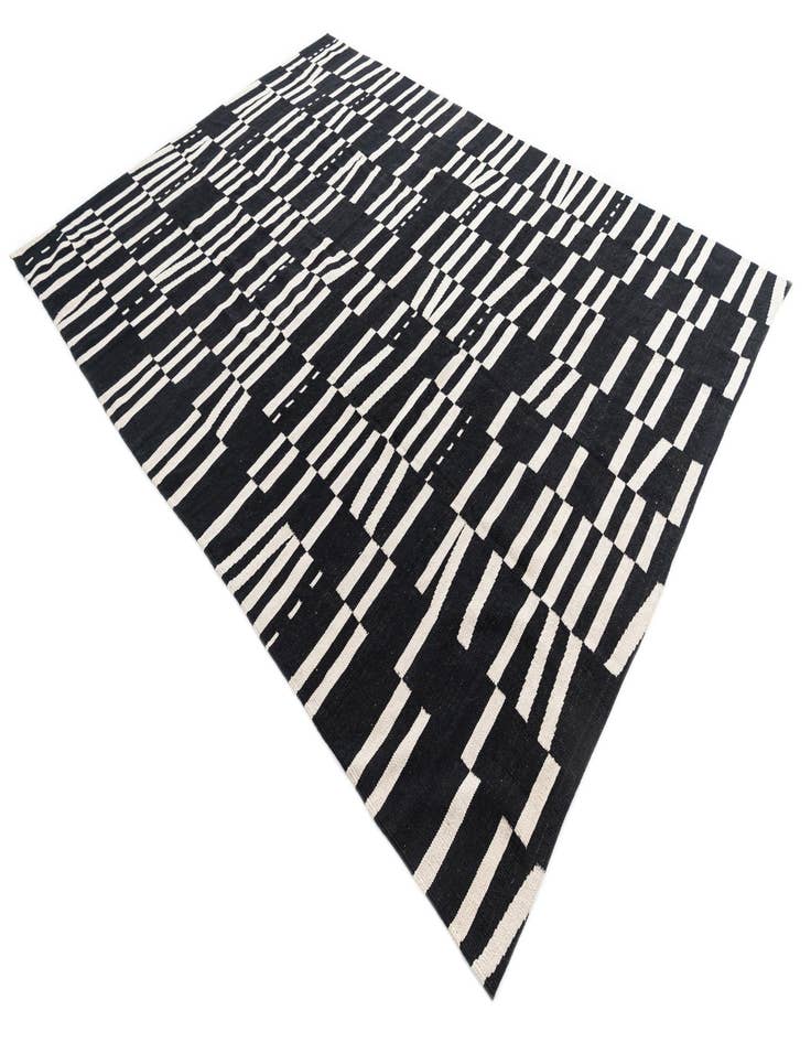 Detail image of  6' 10 x 9' 8  Hand Woven Kilim Modern Wool Rug