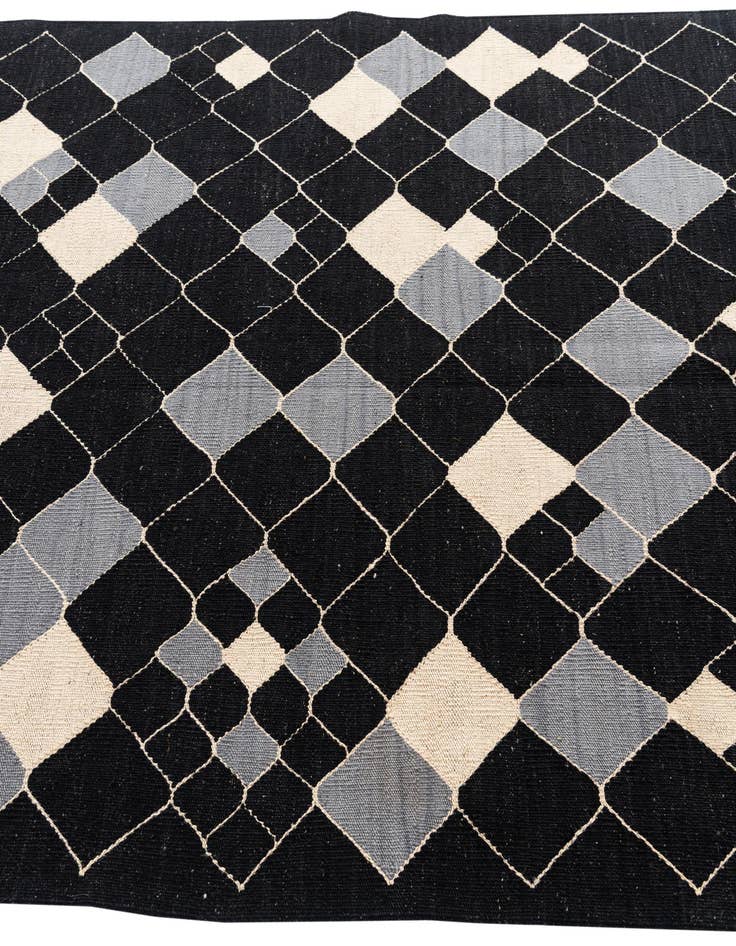 Detail image of  4' 10 x 6' 7  Hand Woven Kilim Modern Wool Rug