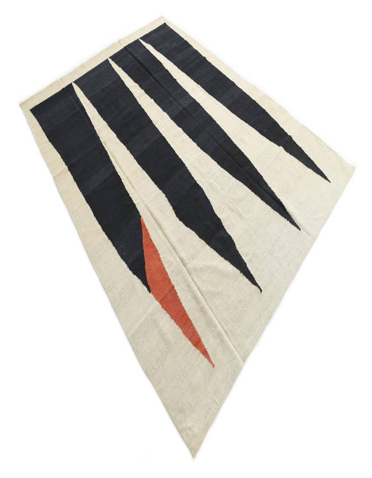 Detail image of  7' x 9' 6  Hand Woven Kilim Modern Wool Rug