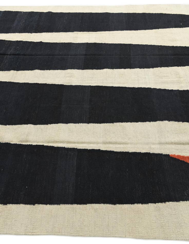 Detail image of  7' x 9' 6  Hand Woven Kilim Modern Wool Rug