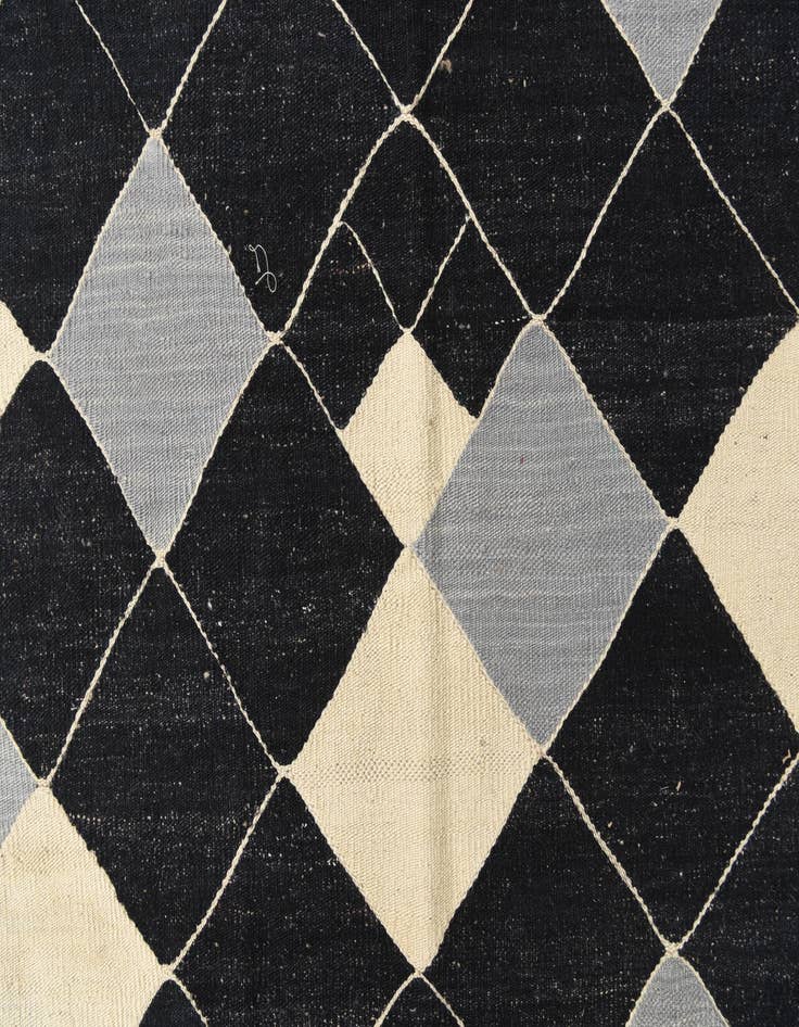 Detail image of  8' 2 x 9' 7  Hand Woven Kilim Modern Wool Rug