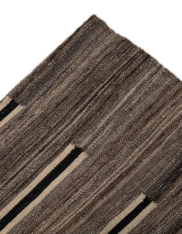 Detail image of  5' 6 x 6' 3  Hand Woven Kilim Modern Wool Rug