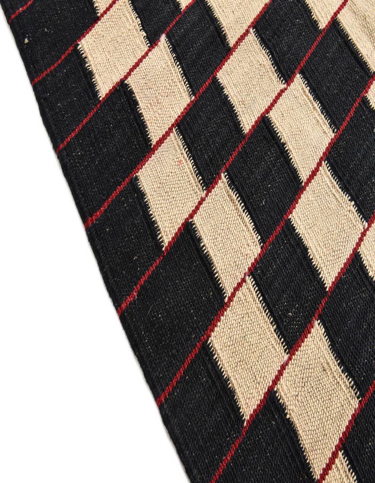 Detail image of  5' x 6' 2  Hand Woven Kilim Modern Wool Rug