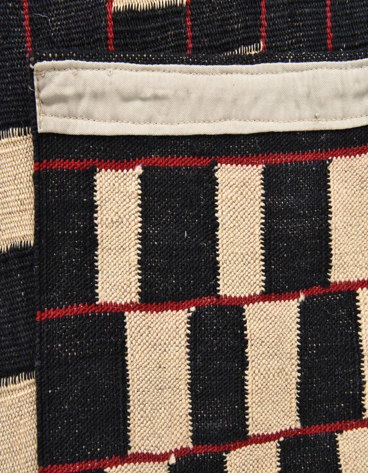 Detail image of  5' x 6' 2  Hand Woven Kilim Modern Wool Rug