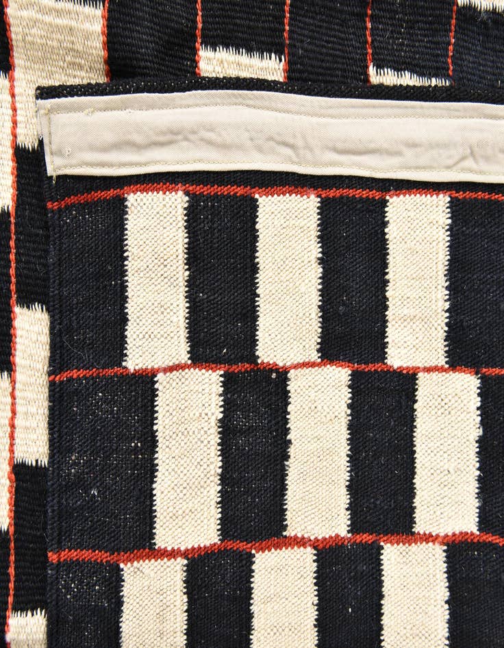 Detail image of  5' 7 x 7' 8  Hand Woven Kilim Modern Wool Rug