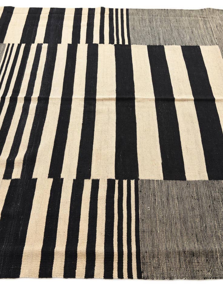 Detail image of  6' x 7' 7  Hand Woven Kilim Modern Wool Rug