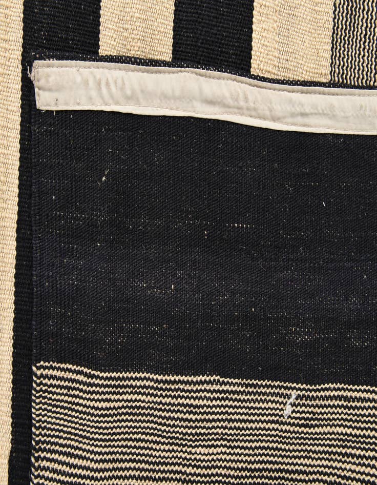 Detail image of  6' x 7' 7  Hand Woven Kilim Modern Wool Rug