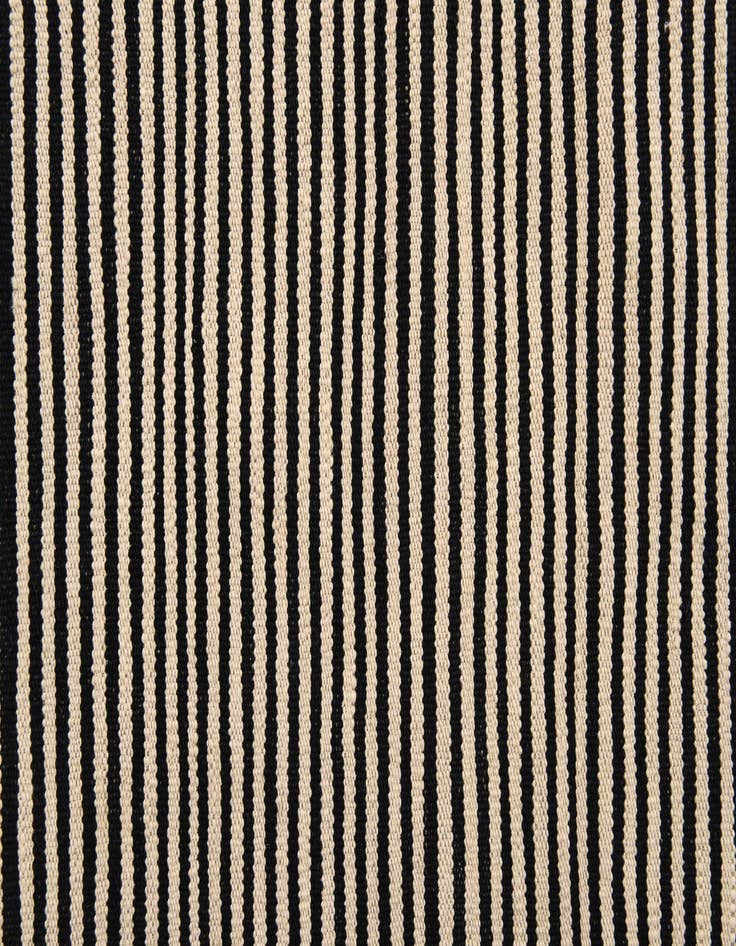 Detail image of  4' 10 x 6' 9  Hand Woven Kilim Modern Wool Rug