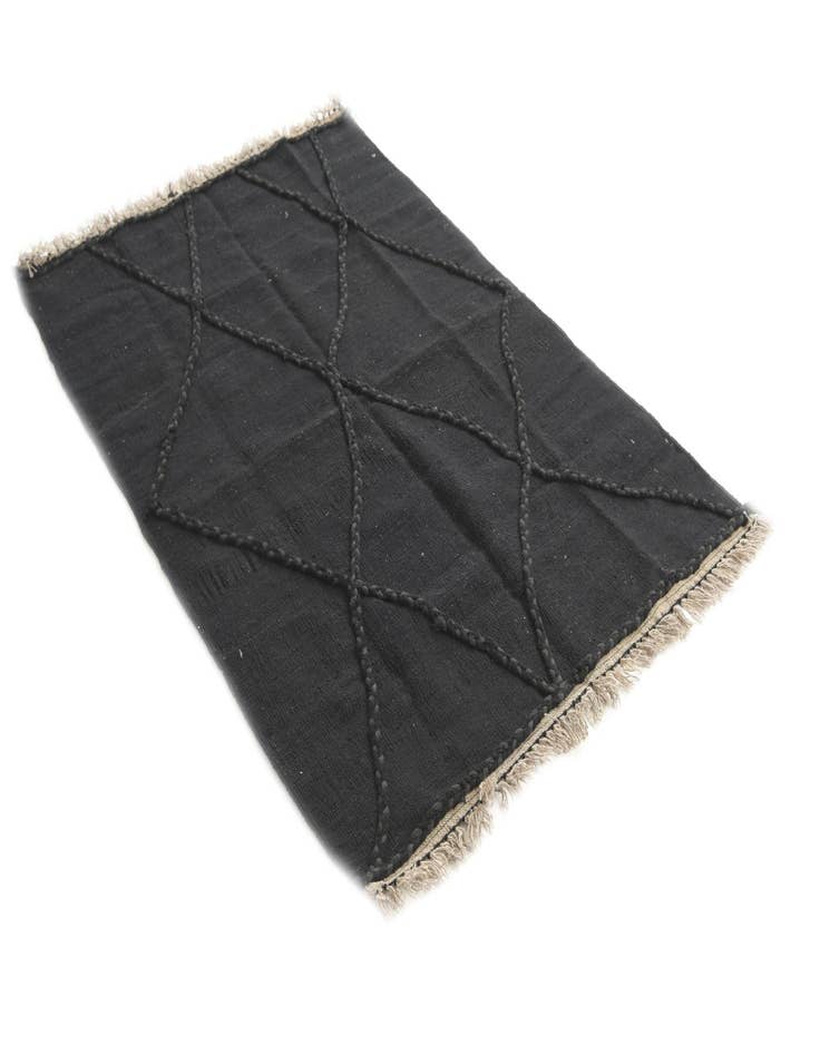 Detail image of  3' 8 x 5' 3  Hand Woven Kilim Modern Wool Rug