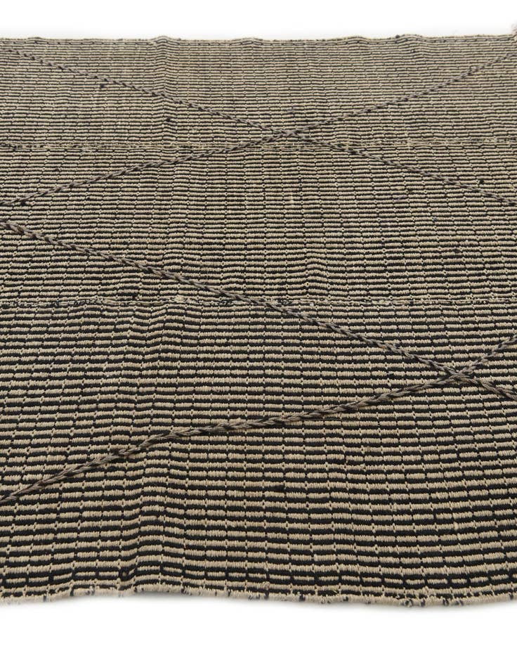 Detail image of  5' 8 x 8' 6  Hand Woven Kilim Modern Wool Rug