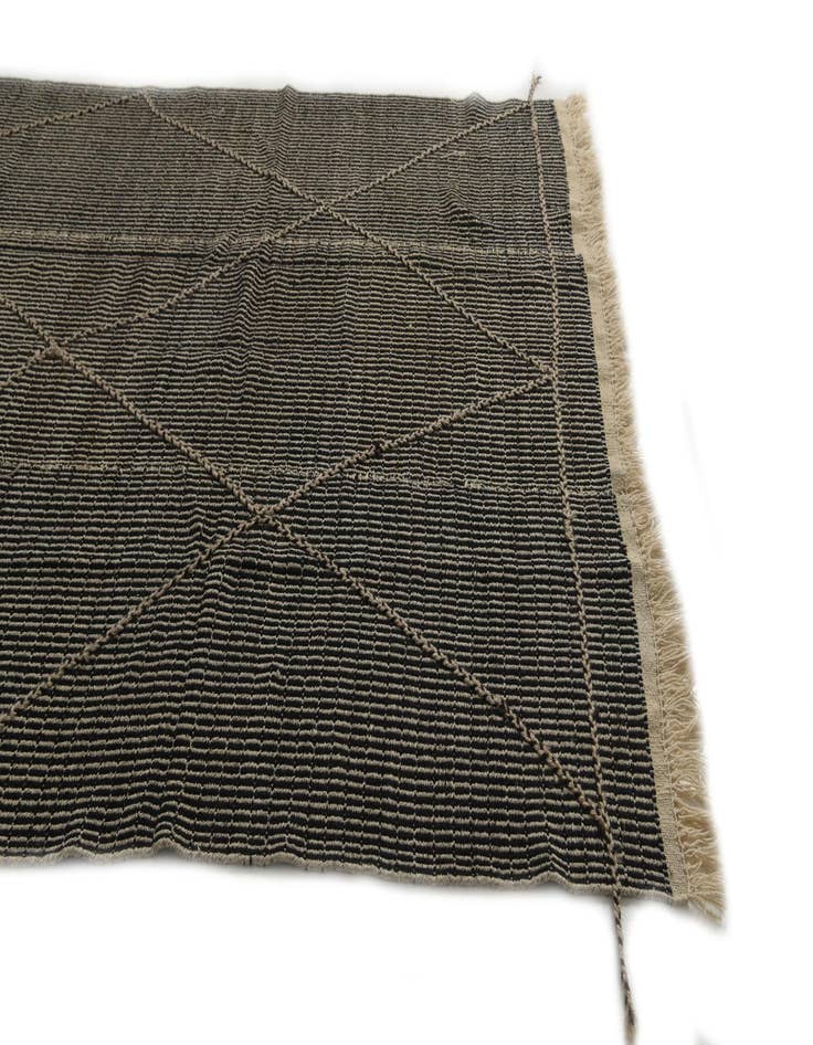 Detail image of  5' 10 x 9' 7  Hand Woven Kilim Modern Wool Rug