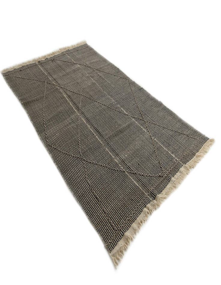Detail image of  5' 10 x 9' 5  Hand Woven Kilim Modern Wool Rug