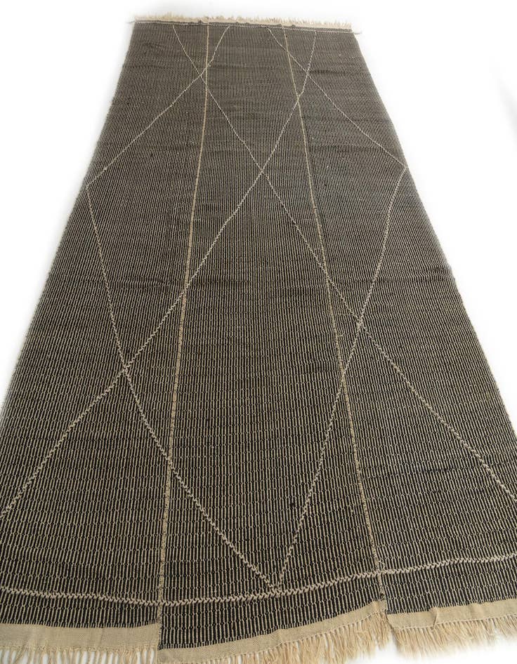 Detail image of  9' 7 x 15'  Hand Woven Kilim Modern Wool Rug