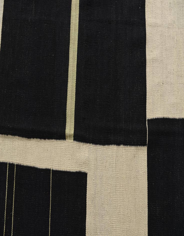 Detail image of  6' x 7' 7  Hand Woven Kilim Modern Wool Rug