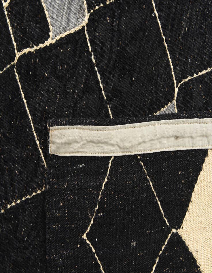 Detail image of  5' x 6' 4  Hand Woven Kilim Modern Wool Rug