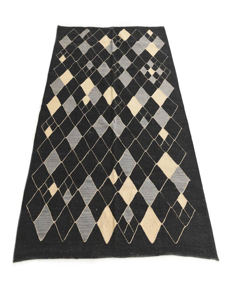 Detail image of  5' x 6'  Hand Woven Kilim Modern Wool Rug